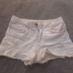 White shorts from zara